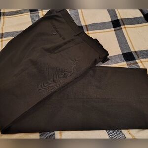 Van Heusen Men's Black Dress Pants 34x30